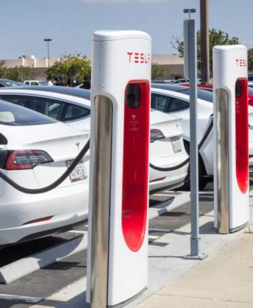 Elektrikli araç sahiplerine müjde! Karadeniz’e yolu düşenlere can suyu olacak: Tesla Supercharger Samsun’da hizmete girdi: