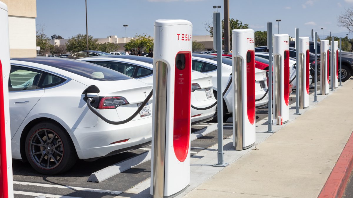 Elektrikli araç sahiplerine müjde! Karadeniz’e yolu düşenlere can suyu olacak: Tesla Supercharger Samsun’da hizmete girdi: