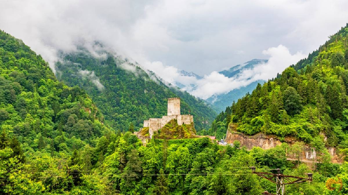 2025’te ziyaretçi rekoru kırdı! Avrupalılar Türkiye’de bu dağa akın ediyor: 181.446 kişi geldi