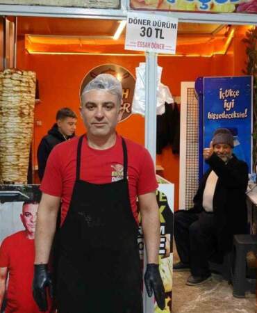 Türkiye’de döner 200 TL, Kilis’te 30 TL: İçecek fiyatına tavuk döner!