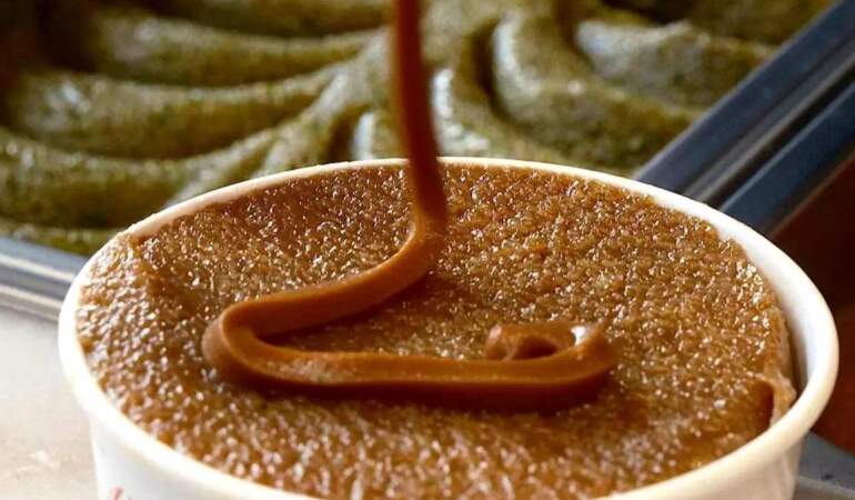 4’üncü kuşak olarak eşsiz lezzeti vatandaşa sunuyor! Geleneğe modern dokunuş: 400 şube müşteri akını yaşıyor