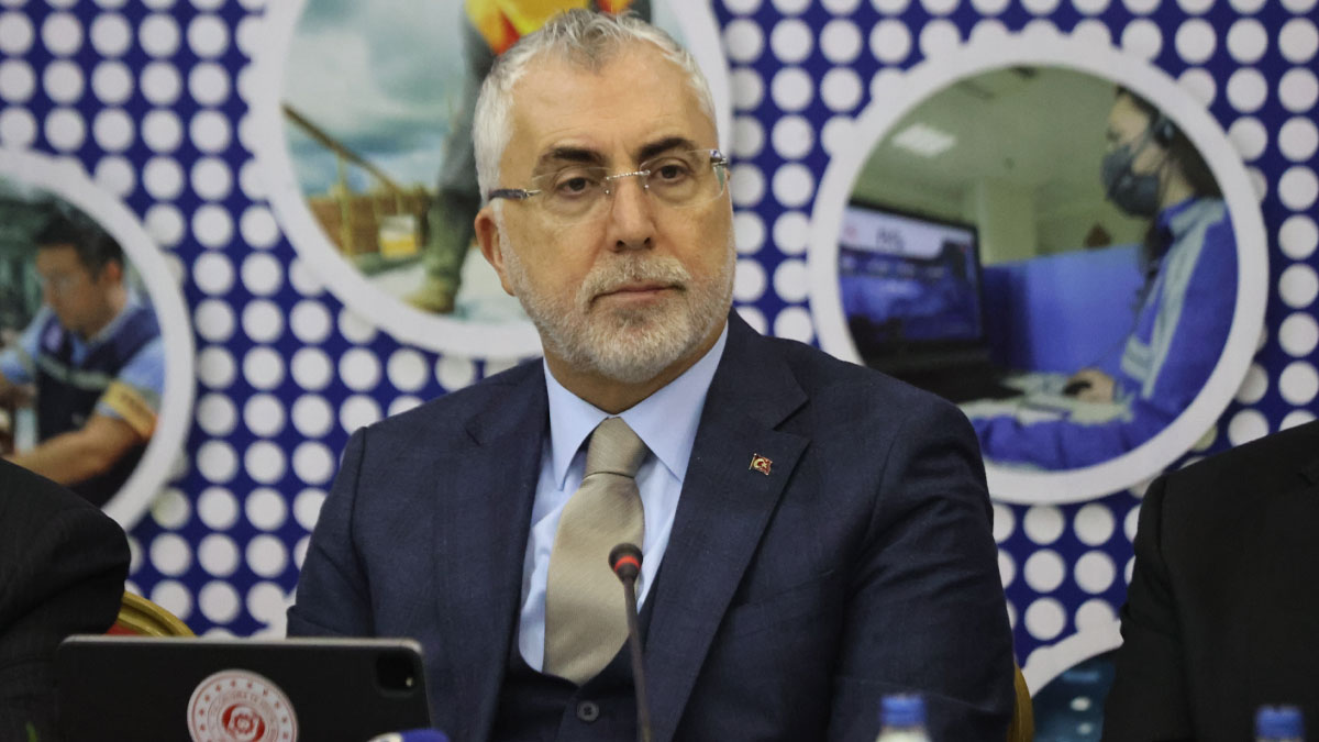 Bakan Işıkhan’dan emekliye zam sinyali: Refah artışı yolda