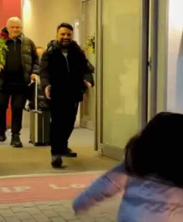 Tarkan’ın aile hasreti sona erdi! Kızına kavuştu: O anlar sosyal medyaya damga vurdu