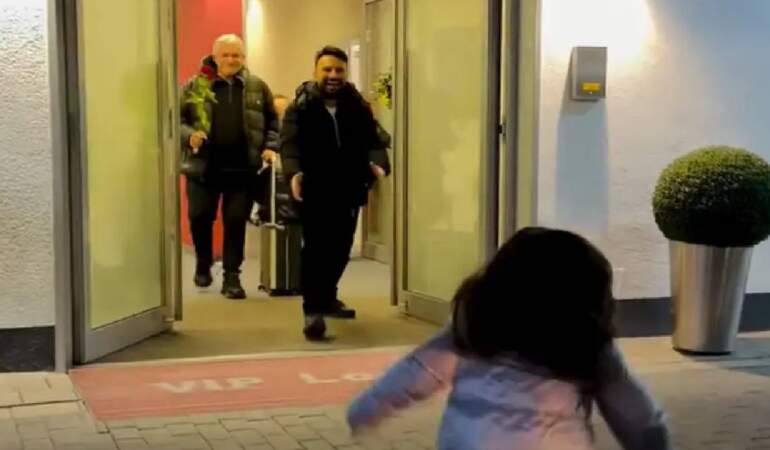 Tarkan’ın aile hasreti sona erdi! Kızına kavuştu: O anlar sosyal medyaya damga vurdu