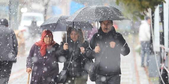 Yeni haftada yağışsız yer kalmayacak: Kuvvetli kar ve sağanak geliyor