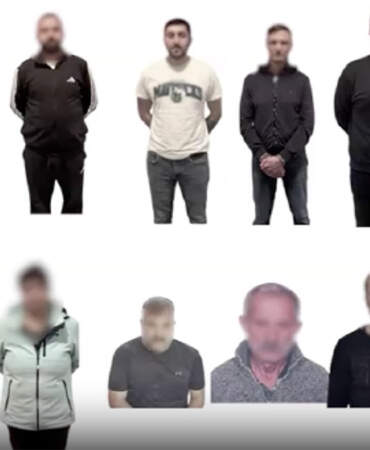 Yurt dışında aranan 15 suçlu Türkiye’ye getirildi