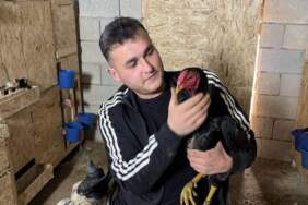 Fiziksel engelini yok sayıyor, hayata sıkı sıkıya tutunuyor! 23 yaşında iş sahibi oldu, şehir dışına bile gönderiyor