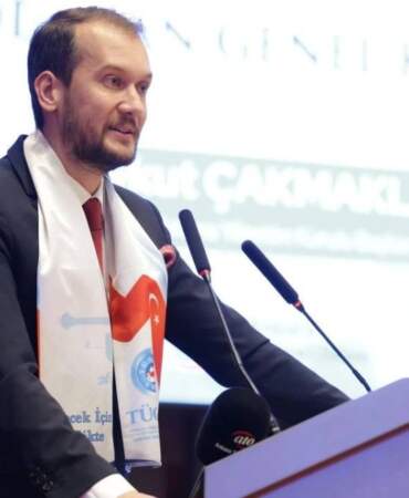 TÜGİAD Ankara’da Aykut Çakmaklı yeniden başkan seçildi