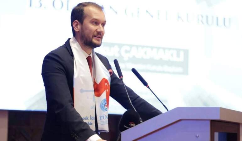 TÜGİAD Ankara’da Aykut Çakmaklı yeniden başkan seçildi