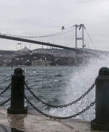 Valilikten İstanbul’a fırtına uyarısı: Saat verildi