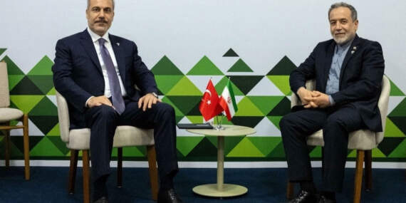 Bakan Fidan, İranlı mevkidaşı Erakçi ile görüştü
