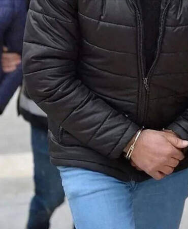 FETÖ’nün TSK yapılanmasına operasyon: 8 gözaltı