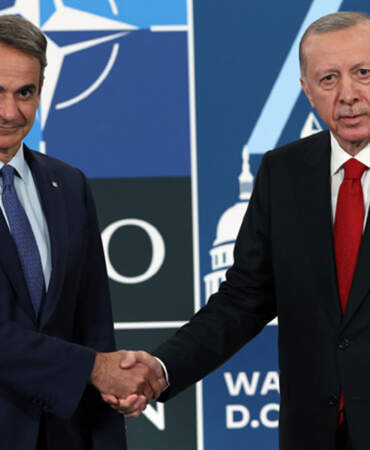 Yunanistan Başbakanı Miçotakis 10 bakanla Ankara’ya geliyor