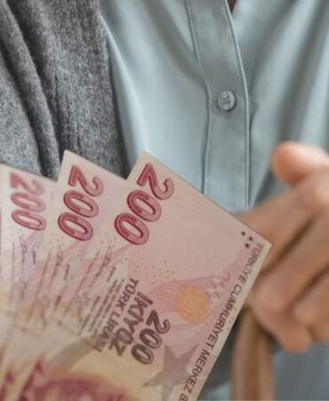 Emeklilikte “gelir odaklı” dönem: Sosyal yardım destekli yeni model yolda