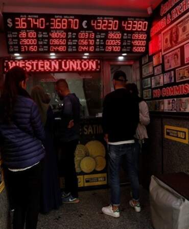 Kaçak döviz bürolarına operasyon: 194 işletmenin faaliyeti durduruldu