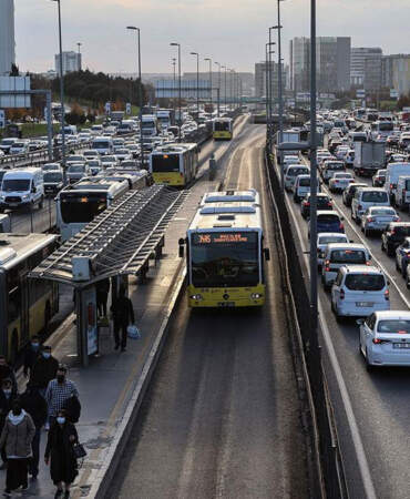 İstanbul’da toplu taşımaya zam