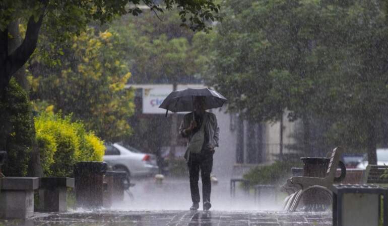 Meteoroloji’den 12 ile “sarı kodlu” alarm: Şiddetli yağış ve fırtına kapıda