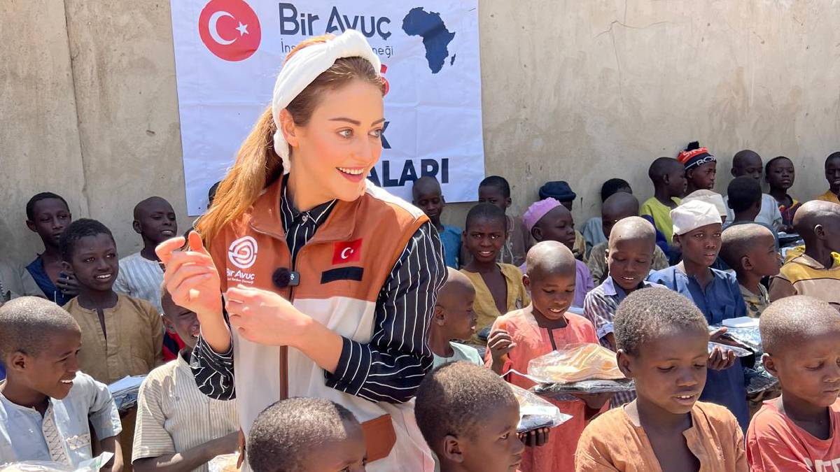 Ramazan ayı öncesi yürekleri ısıtan yolculuk: Tuğba Melis Türk ve Emre Özmen yetimlere umut oldu