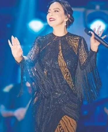 Ebru Gündeş’in sahne ücreti dudak uçuklattı: Riyad’da 1 saatlik rekor ücret iddiası