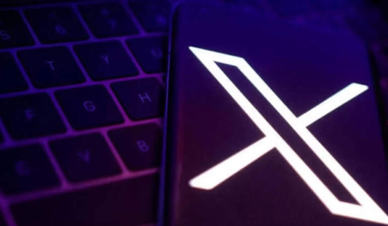 X’ten İran’a mavi tik müdahalesi