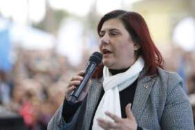 Özlem Çerçioğlu ve 33 kişinin yargılandığı ihale davası ertelendi
