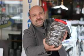 Kışın vazgeçilmez lezzeti yaza hazırlanıyor! Karadenizliler yapıyor, 1500 TL’ye satıyor! Kışın yemesi daha kârlı…