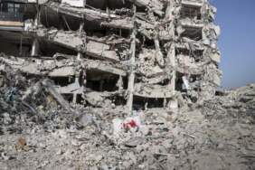 Depremde 94 kişinin öldüğü Buket Apartmanı davası 4 Haziran’a ertelendi