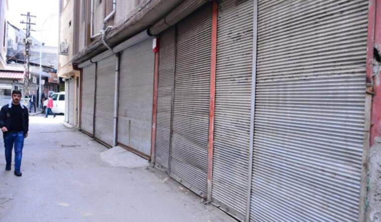 Esnaf kan kaybediyor: Ocak ayında 12 bin 736 iş yeri kepenkleri kapattı