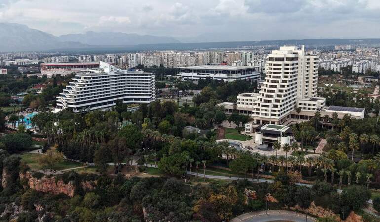Antalya’da 70 yıllık miras davasında yeni süreç: 3 otelin tapusu için dava