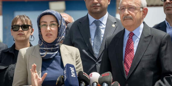 Ayşe Ateş: Siyasete atılmayı düşünüyorum