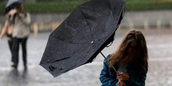 Meteoroloji uyardı: Fırtınayla birlikte kuvvetli sağanak geliyor