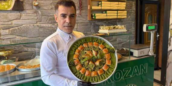 Nişan ve kız istemelerinin trendi değişti: Artık baklava tepsisi ilgi görüyor