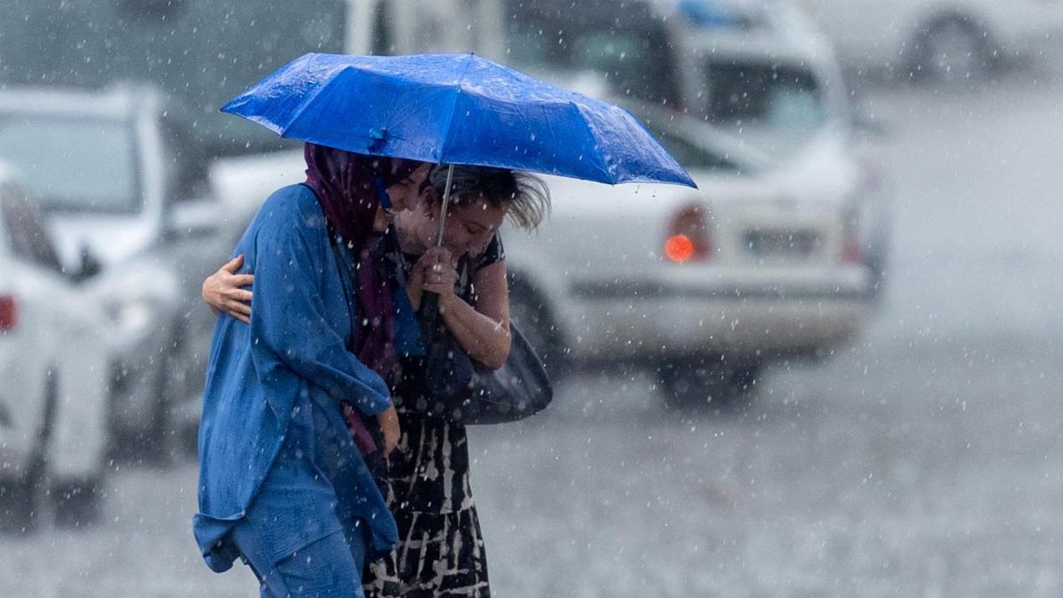 Yurt genelini soğuk hava dalgası vuracak: Kar, fırtına ve kuvvetli yağış kapıda