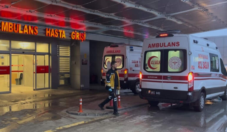 Ocakta unutulan yemek faciaya neden oluyordu! 3 kişi hastaneye kaldırıldı