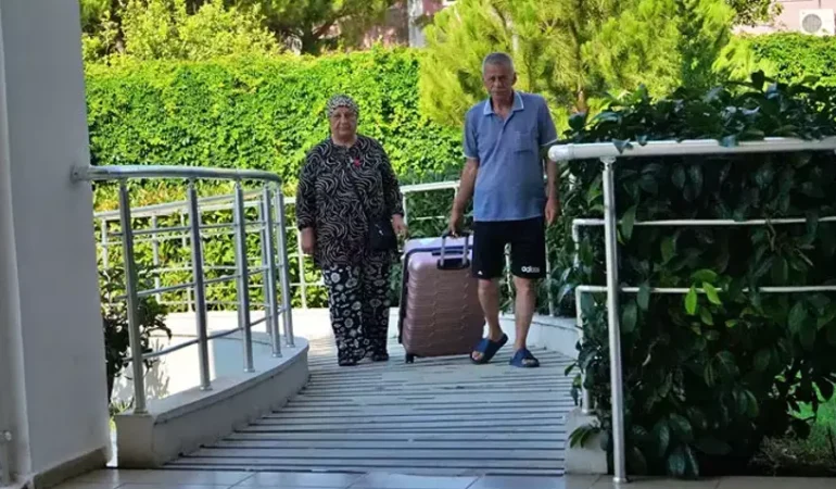 Emekli Kart’ta yeni dönem 1 Mart’ta başlıyor: Ücretsiz tatil ve yüzde 50 indirim açıklandı