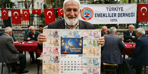 Emekli bayram ikramiyesi ne kadar oldu? 2026 Kurban ve Ramazan ikramiyesi belli oldu mu? Masada 3 rakam var