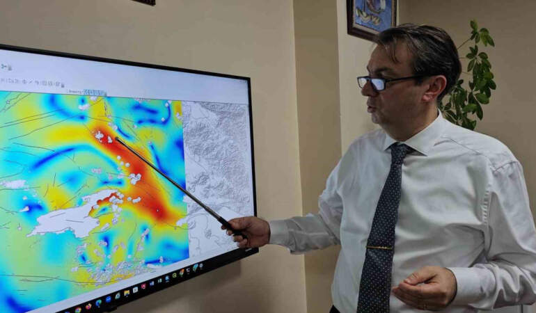 Prof. Dr. Kutoğlu: Van’da 250 kilometrelik sismik gerilim tespit ettik