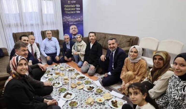 Gelecek Partisi’nden Bakan Işıkhan’ın paylaşımına gönderme