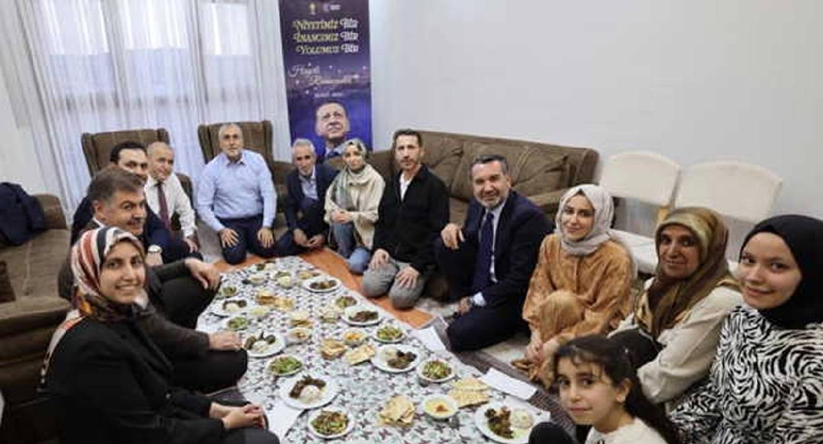 Gelecek Partisi’nden Bakan Işıkhan’ın paylaşımına gönderme