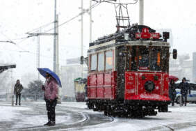 Meteoroloji uyardı: İstanbul ve Ankara’ya kar geliyor