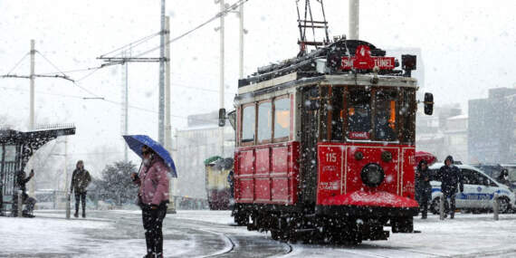 Meteoroloji uyardı: İstanbul ve Ankara’ya kar geliyor