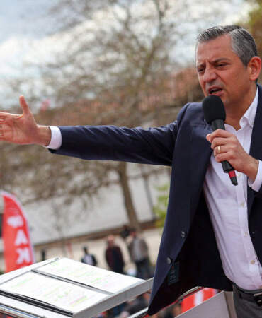 Özel’den Bakırköy mitingine çağrı: Meydanlar Türkiye’nin dört bir yanında tek bir şey söylüyor…