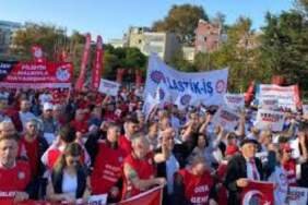 DİSK: Az kazanandan az, çok kazanandan çok vergi alınsın