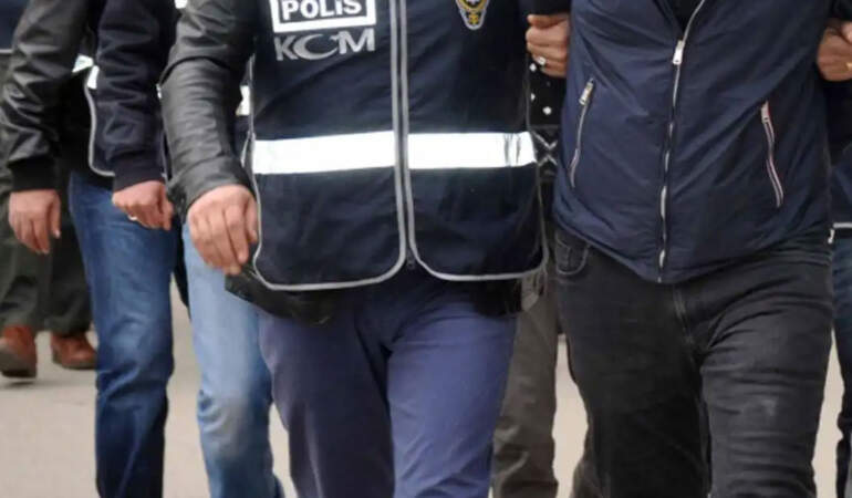 Ankara merkezli 9 ilde operasyon: İlanlarla vatandaşları dolandıran 16 kişi yakalandı