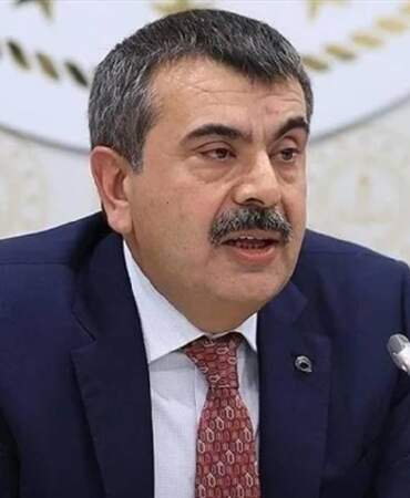 Bakan Tekin’den ‘laiklik bildirisi’ açıklaması: Davayı açtım