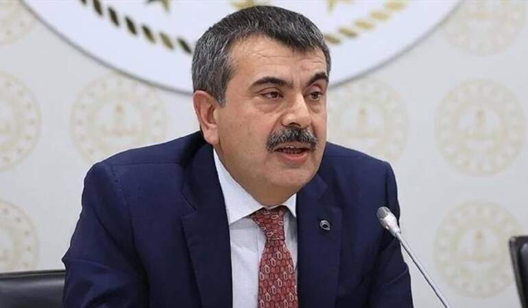Bakan Tekin’den ‘laiklik bildirisi’ açıklaması: Davayı açtım