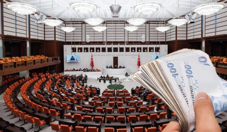 AK Parti’den Torba Yasa, Yeni Düzenlemeler Yolda: Emekliye İkramiye, Gençlere İş