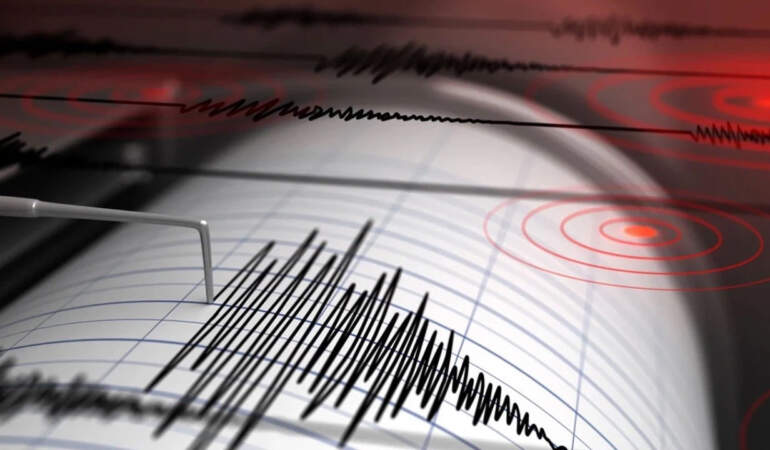 Akdeniz Bölgesinde 4.2 Büyüklüğünde Deprem
