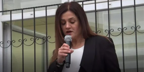 Ankara’da öğrencilerden 6 Şubat depreminde hayatını kaybedenler için saygı duruşu