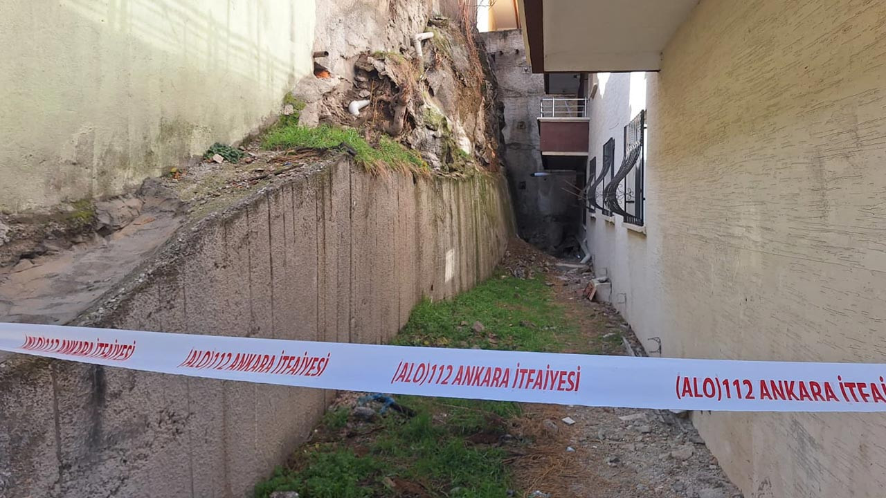 Ankara’da Toprak Kayması: 4 Katlı Bina Ve Gecekondu Tahliye Edildi